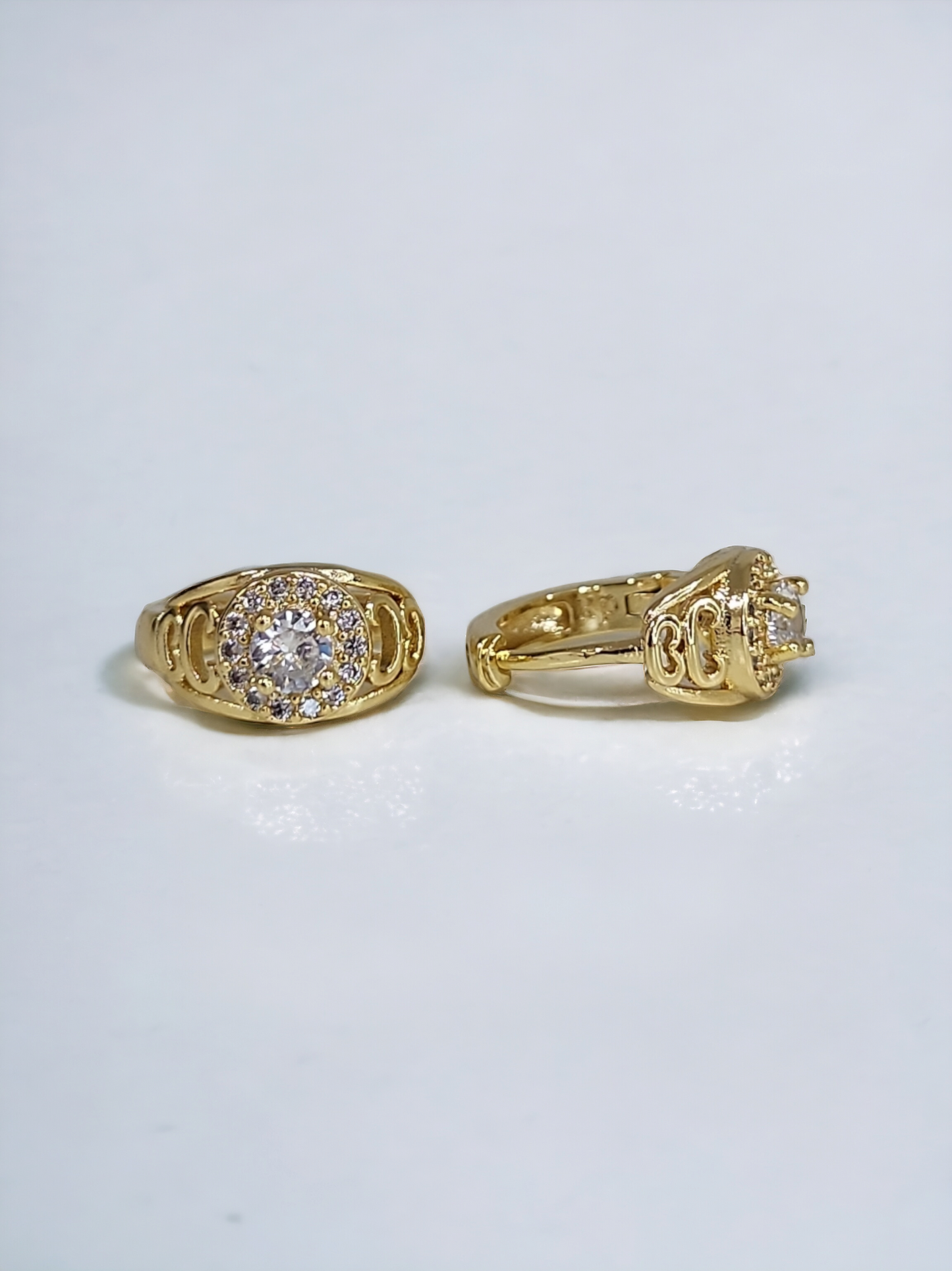 Maya Hoops