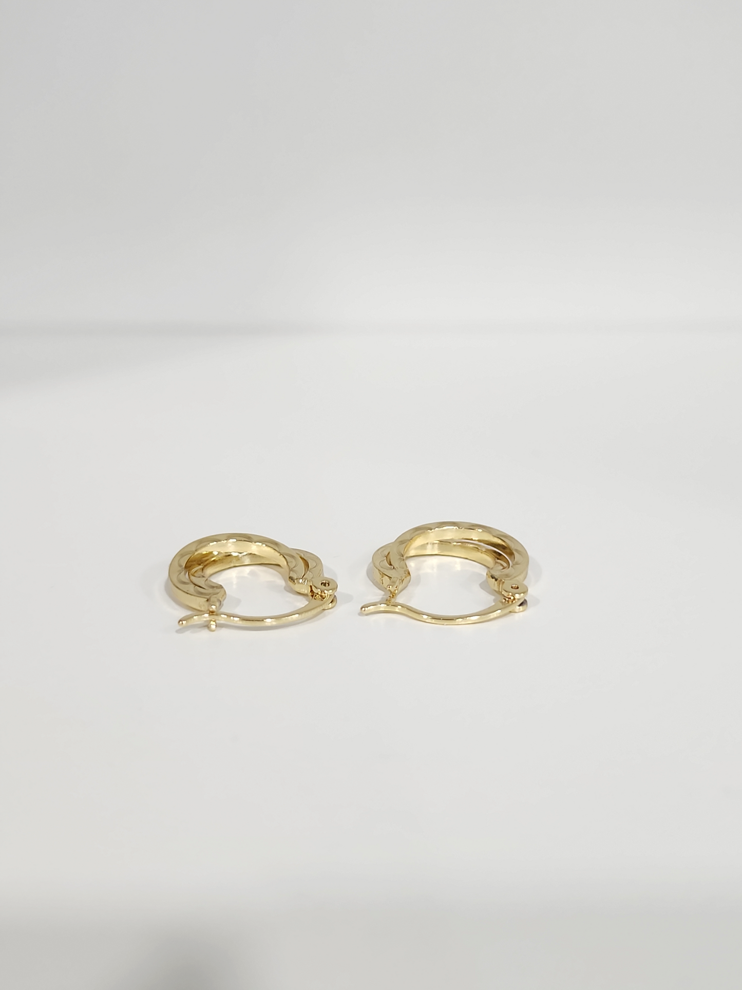 Daisy medium Hoops