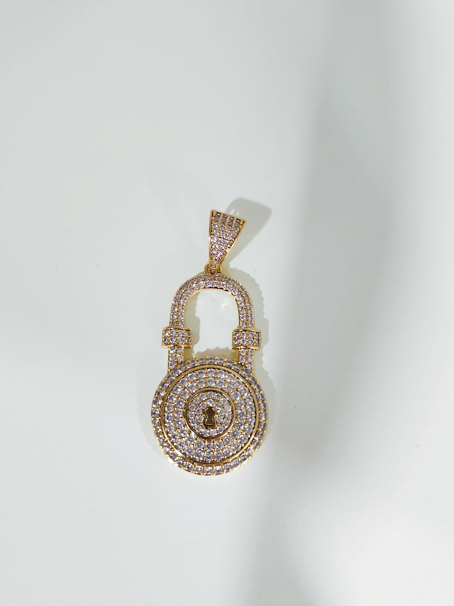 Pendant 1