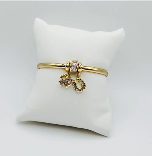 Plain bangle with Charms good luck clover and Horseshoe