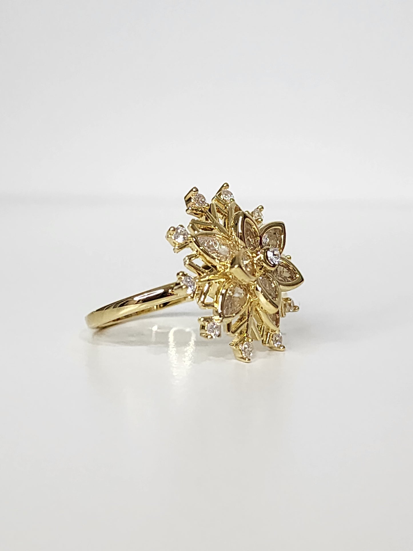 Snowflakes Rotating Open size Ring