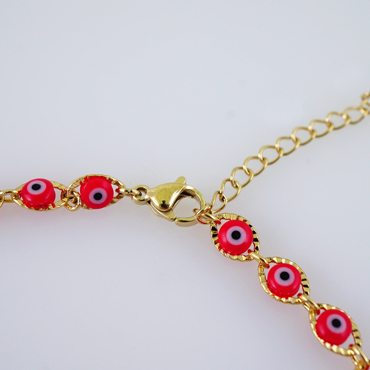 Eyes on me Choker