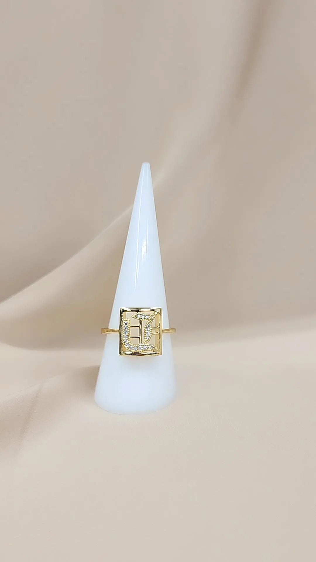 Square Ring