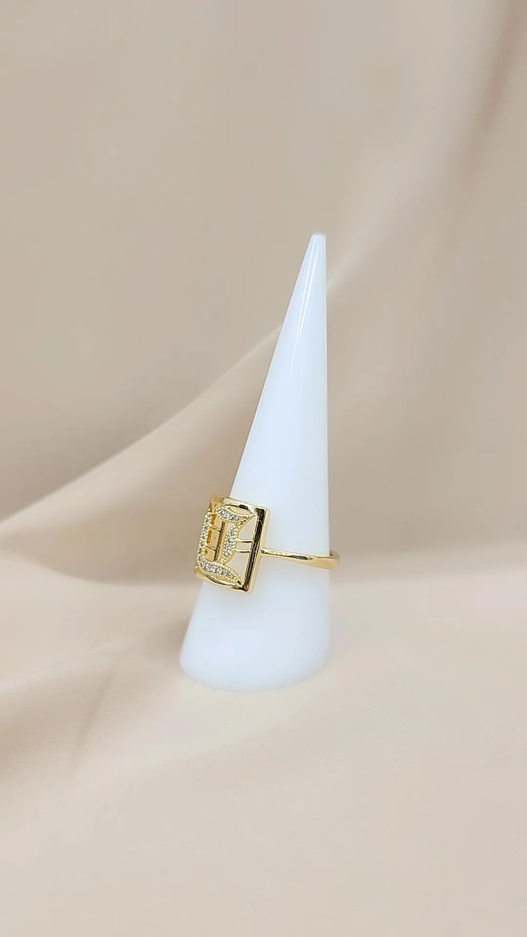 Square Ring