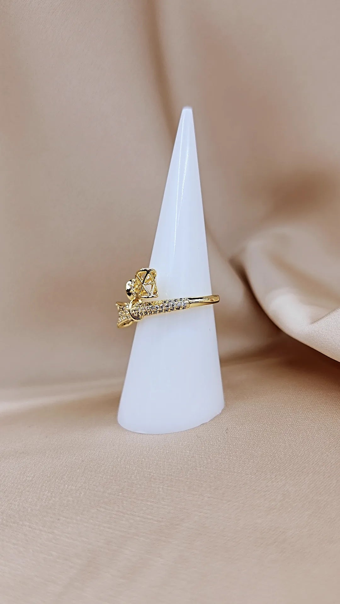 Hug Ring