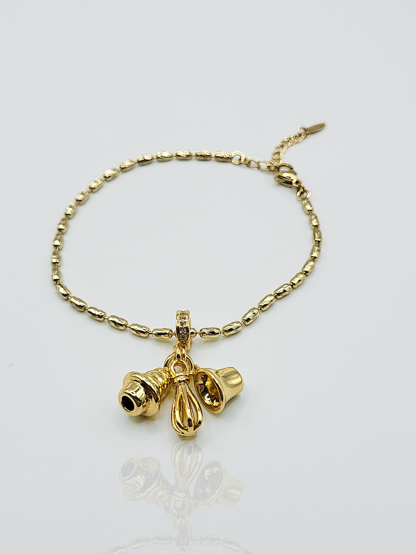 Bracelet with charm